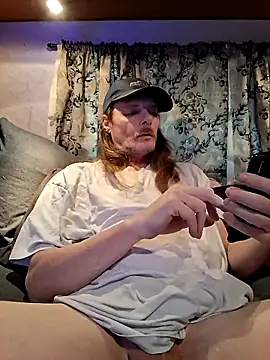 Snapshot of truckerlove69 chatting on March 2, 5:42 pm truckerlove69 online show from March 2, 5:42 pm