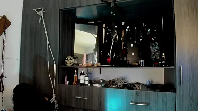 sweet  wild online show from February 28, 9:55 pm