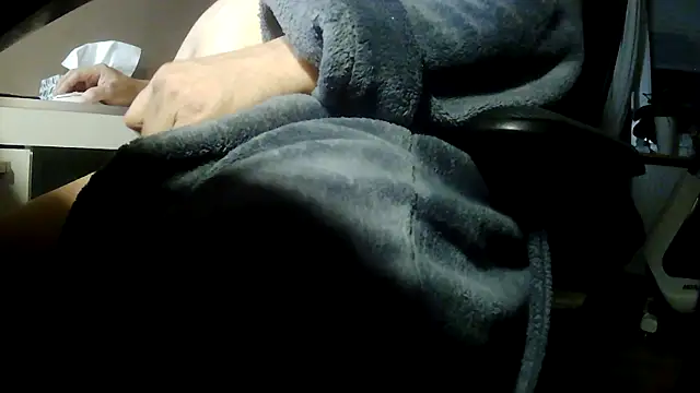 suedel65 online show from March 12, 4:29 am