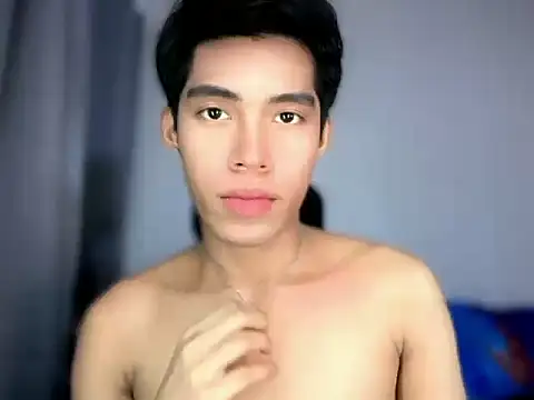 Snapshot of Lightjt04 chatting on May 7, 1:16 pm Lightjt04 online show from May 7, 1:16 pm