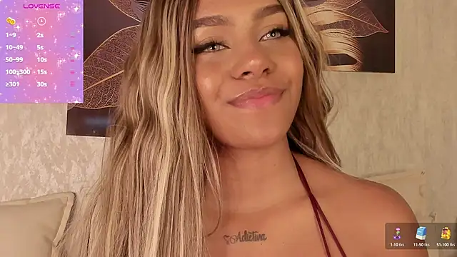 Snapshot of Emma_Morgann chatting on March 3, 11:33 am Emma Morgann online show from March 3, 11:33 am