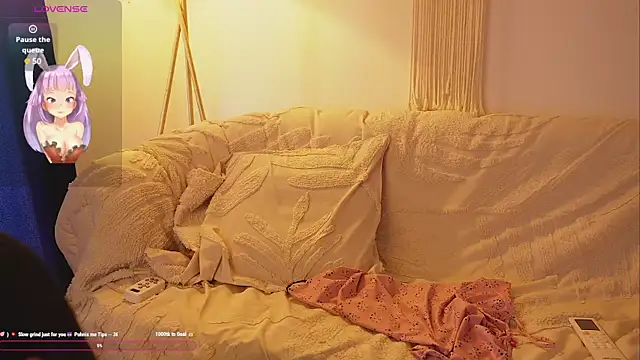 bunnycuteshy online show from October 23, 2:49 pm