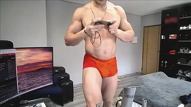 samricci21 online show from January 17, 11:04 am