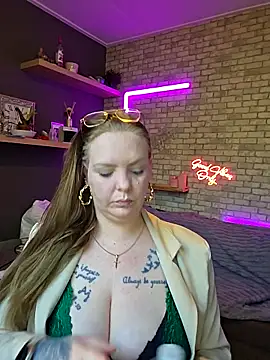 Melissa1994- online show from April 21, 1:39 pm