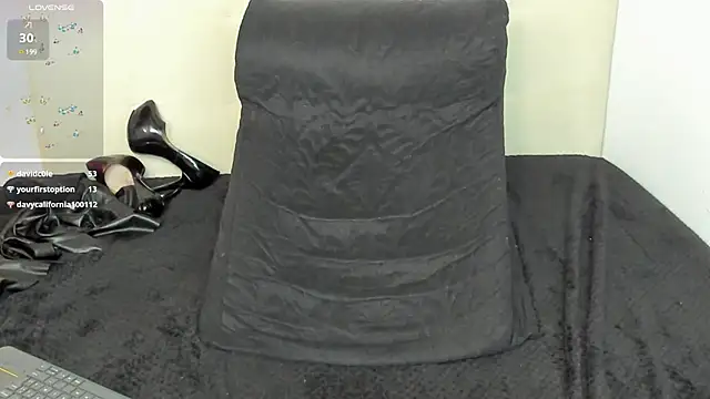 Azahara Amin  online show from January 13, 8:26 pm