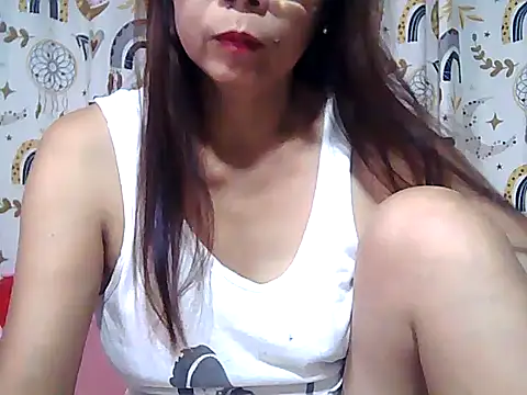Snapshot of urwife_tobe chatting on April 25, 8:28 pm urwife tobe online show from April 25, 8:28 pm