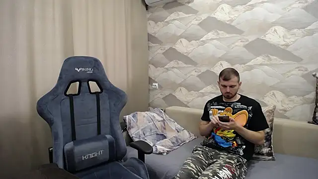 SerzhKorol1 online show from September 19, 9:11 am