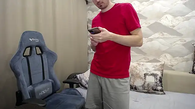 SerzhKorol1 online show from October 15, 11:21 am