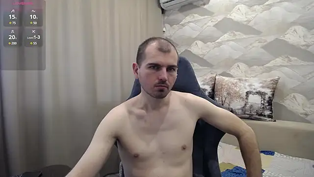 Snapshot of SerzhKorol1 chatting on June 6, 7:46 am SerzhKorol1 online show from June 6, 7:46 am