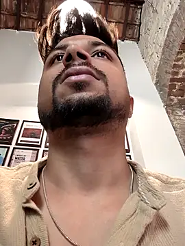 Snapshot of _IRRESISTIBLE_ chatting on February 28, 7:42 am IRRESISTIBLE online show from February 28, 7:42 am