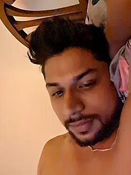 Snapshot of _IRRESISTIBLE_ chatting on March 1, 4:09 pm IRRESISTIBLE online show from March 1, 4:09 pm