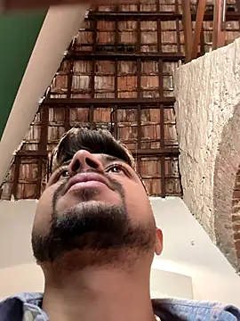 Snapshot of _IRRESISTIBLE_ chatting on March 2, 7:48 am IRRESISTIBLE online show from March 2, 7:48 am