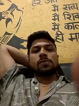 Snapshot of _IRRESISTIBLE_ chatting on April 26, 4:04 pm IRRESISTIBLE online show from April 26, 4:04 pm