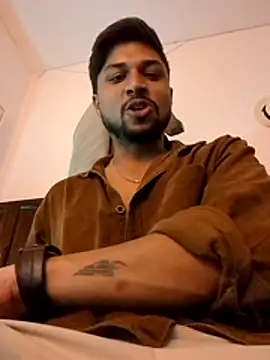Snapshot of _IRRESISTIBLE_ chatting on April 29, 4:55 pm IRRESISTIBLE online show from April 29, 4:55 pm