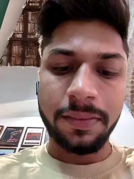 Snapshot of _IRRESISTIBLE_ chatting on May 3, 7:25 am IRRESISTIBLE online show from May 3, 7:25 am
