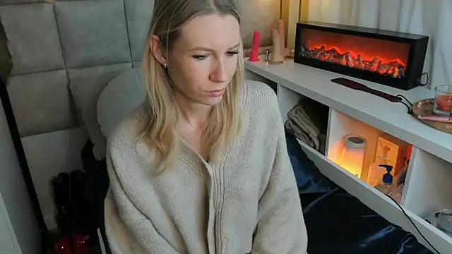 TatjanaTillers online show from March 21, 9:14 am