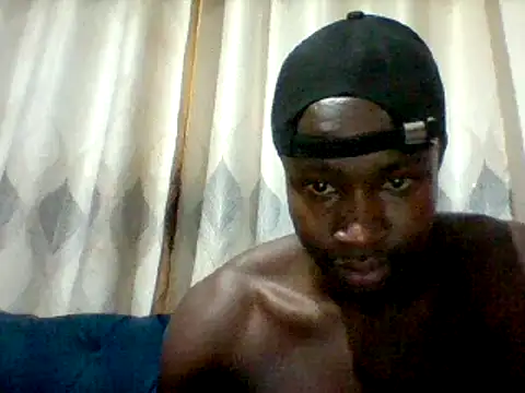Snapshot of mclntz_bbc chatting on April 21, 1:42 am mclntz bbc online show from April 21, 1:42 am