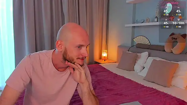 Liv coy online show from February 28, 10:30 am