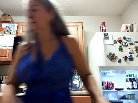 Snapshot of EvaRobinson chatting on January 18, 4:31 pm EvaRobinson online show from January 18, 4:31 pm