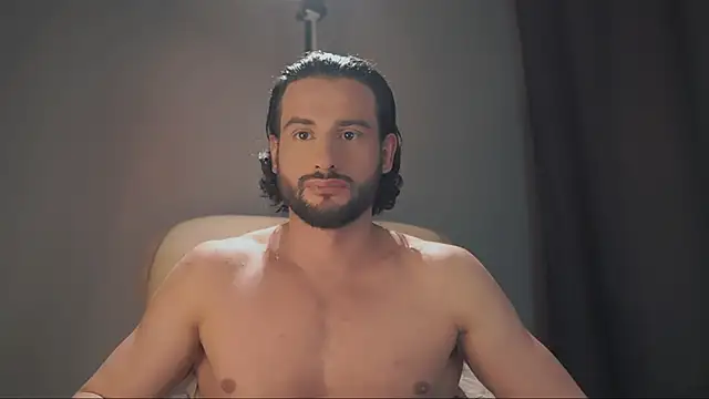 Keen   Luckystrike online show from January 18, 1:04 pm