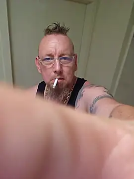 Littledick007007 online show from September 24, 9:29 pm