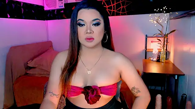 asiankatyhuge online show from November 9, 11:47 pm