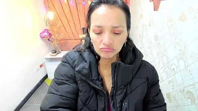 MarilynMiilf  online show from December 17, 8:26 pm