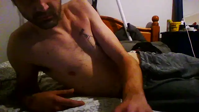 Snapshot of ThatGuyNextDoor1992 chatting on November 3, 4:47 am ThatGuyNextDoor1992 online show from November 3, 4:47 am