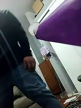 thickcocklatino online show from January 22, 10:29 am