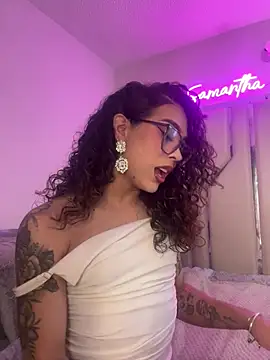 Snapshot of Samantha_Bernardo chatting on February 2, 9:13 pm Samantha Bernardo online show from February 2, 9:13 pm