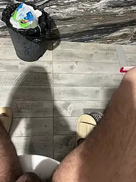 Snapshot of man_cum21 chatting on March 16, 12:31 pm man cum21 online show from March 16, 12:31 pm