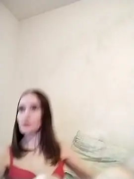 Snapshot of AimeeFair chatting on December 4, 10:13 am AimeeFair online show from December 4, 10:13 am