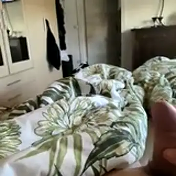 Snapshot of Andy7430 chatting on November 3, 6:58 am Andy7430 online show from November 3, 6:58 am