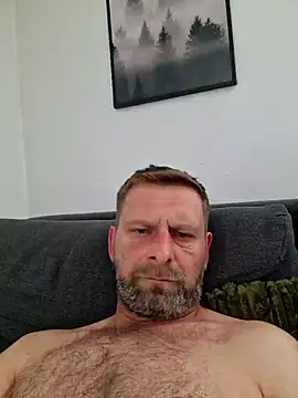 Snapshot of Mjn34 chatting on May 26, 2:46 pm Mjn34 online show from May 26, 2:46 pm