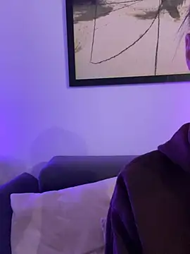 Snapshot of Sassy-Susie chatting on February 25, 4:10 pm Sassy-Susie online show from February 25, 4:10 pm