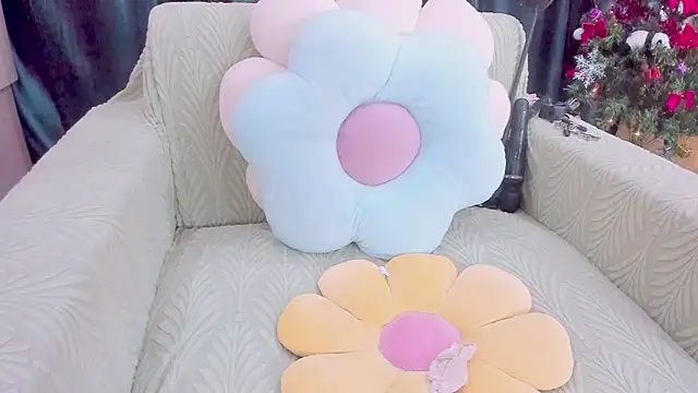 Snapshot of _BABBE_Hii chatting on February 10, 11:15 am  BABBE Hii online show from February 10, 11:15 am