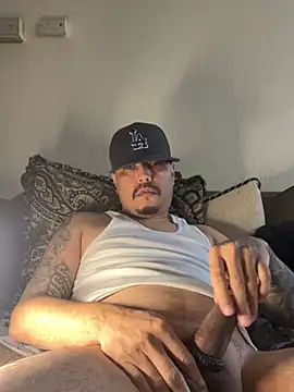 Snapshot of westats69 chatting on January 19, 8:19 pm westats69 online show from January 19, 8:19 pm