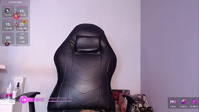 Snapshot of niawk_ chatting on March 18, 12:25 pm niawk online show from March 18, 12:25 pm