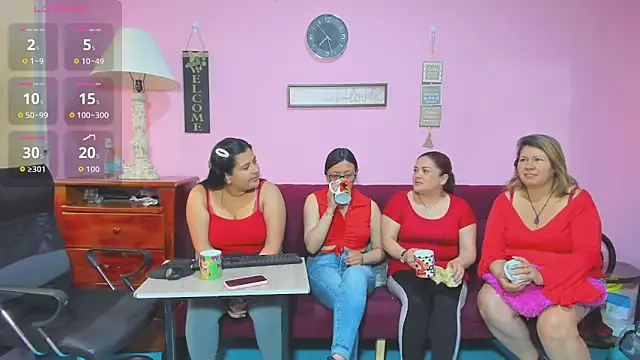 Snapshot of lesbiancuple chatting on September 15, 12:27 pm lesbiancuple online show from September 15, 12:27 pm