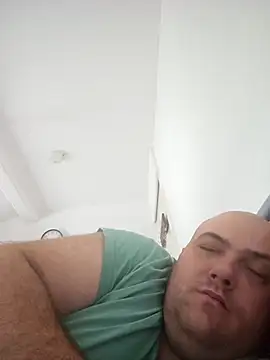 Snapshot of mario890605 chatting on September 14, 8:46 am mario890605 online show from September 14, 8:46 am