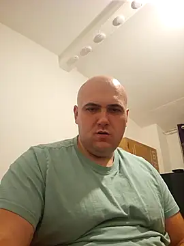 Snapshot of mario890605 chatting on September 25, 10:13 pm mario890605 online show from September 25, 10:13 pm