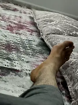 Snapshot of Siyahinci72 chatting on November 15, 7:21 pm Siyahinci72 online show from November 15, 7:21 pm