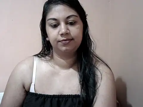 bellachow10 online show from February 17, 5:59 am