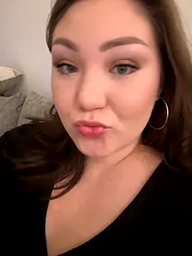 RosieDixx online show from November 9, 6:12 am