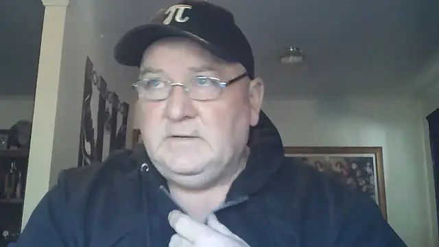 Snapshot of HOTANAL chatting on September 13, 11:37 pm HOTANAL online show from September 13, 11:37 pm