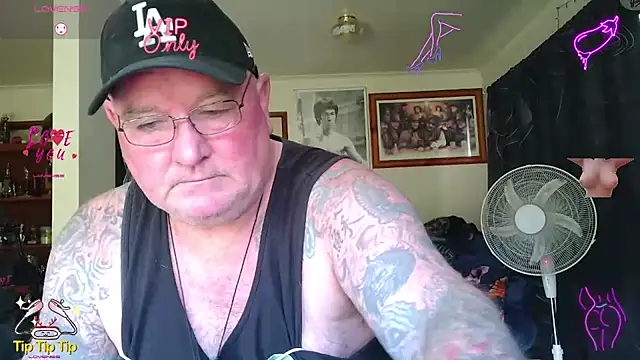 Snapshot of HOTANAL chatting on July 23, 2:42 am HOTANAL online show from July 23, 2:42 am