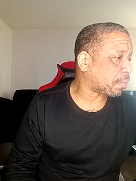 Snapshot of yellowwetfox chatting on February 12, 5:19 pm yellowwetfox online show from February 12, 5:19 pm