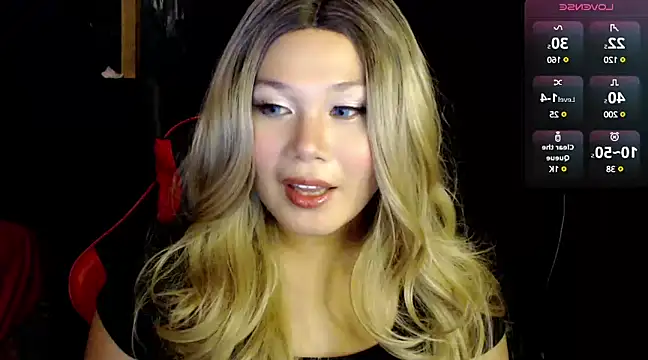 Snapshot of stacey_wills44 chatting on December 16, 2:05 pm stacey wills44 online show from December 16, 2:05 pm