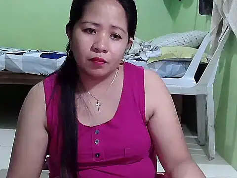 Snapshot of sweetlady_pinay chatting on January 31, 10:42 am sweetlady pinay online show from January 31, 10:42 am