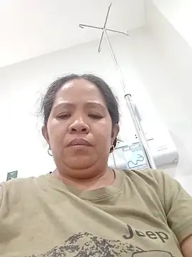 Snapshot of sweetlady_pinay chatting on June 9, 12:11 am sweetlady pinay online show from June 9, 12:11 am